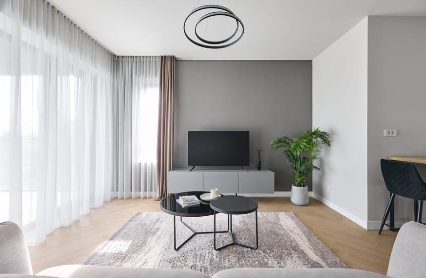 Apartament cu 4 camere decomandat, mobilat în Pipera