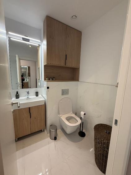 Apartament cu 2 camere semidecomandat, mobilat în Floreasca