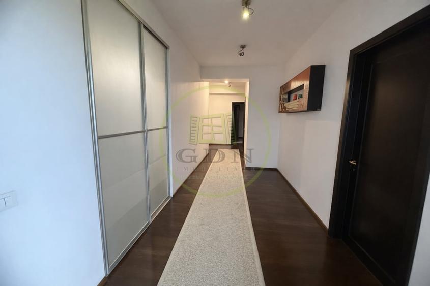 Apartament cu 3 camere decomandat, mobilat în 1 Mai