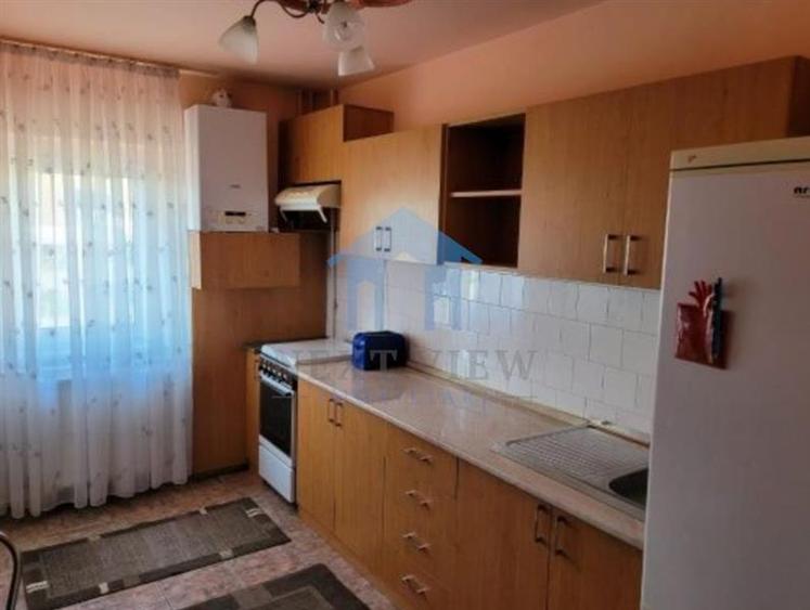 Apartament cu 2 camere decomandat în Între Lacuri