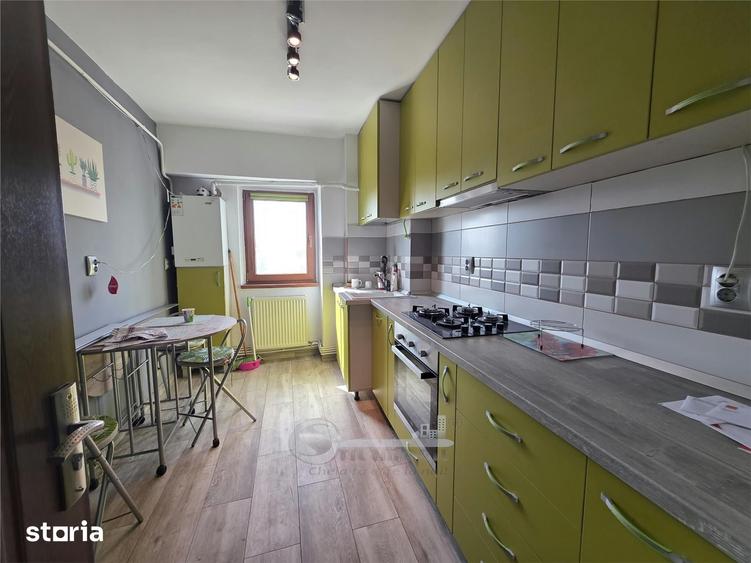 Apartament cu 3 camere decomandat, mobilat în Bd. Independenței