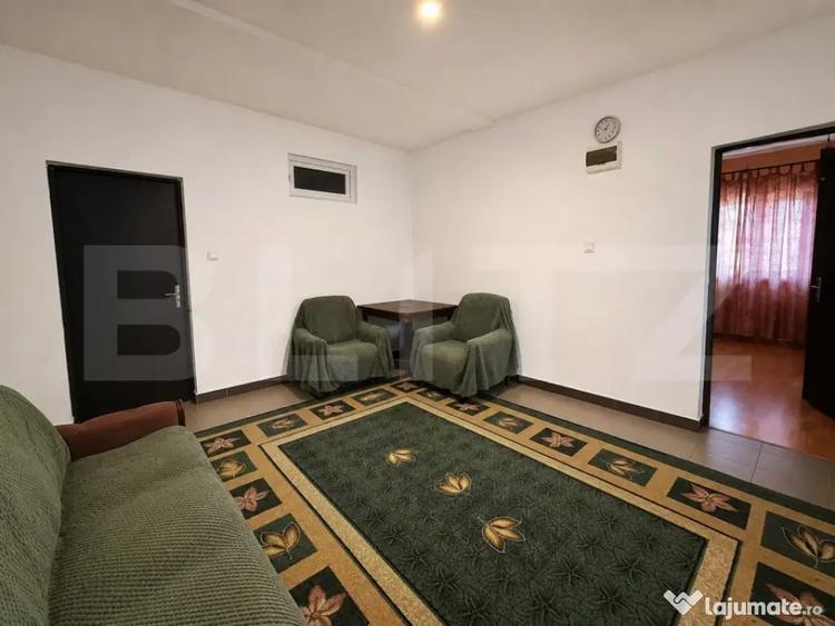 Casă cu 23 camere cu Teren 350 Mp în Central