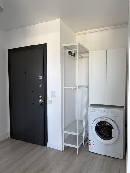 Apartament cu 2 camere decomandat în Apărătorii Patriei