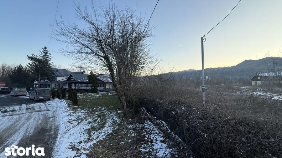 Teren de 10834 mp, în Dumbrăvești