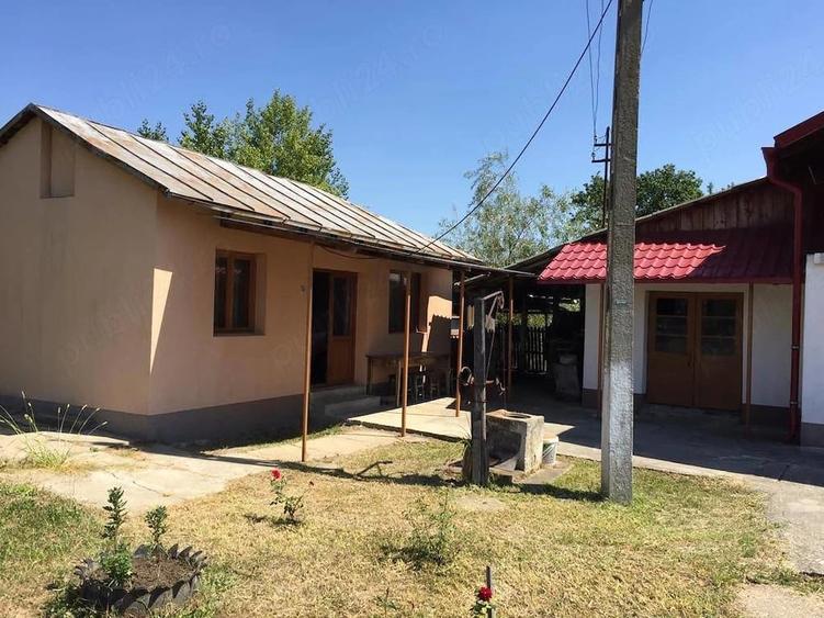 Casă cu Teren 4500 Mp în Uda