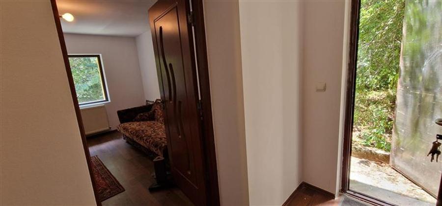 Casă individuală cu 5 camere cu Teren 2122 Mp în Lendt
