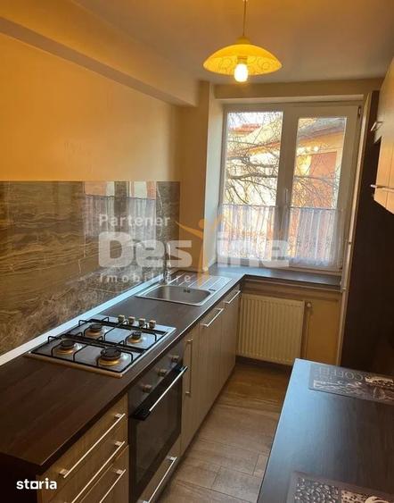 Inchiriem apartament central 2 camere - 2