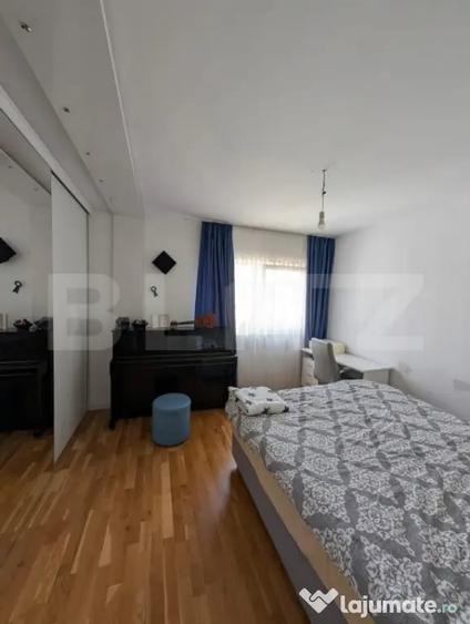 Apartament cu 4 camere semidecomandat în Florești