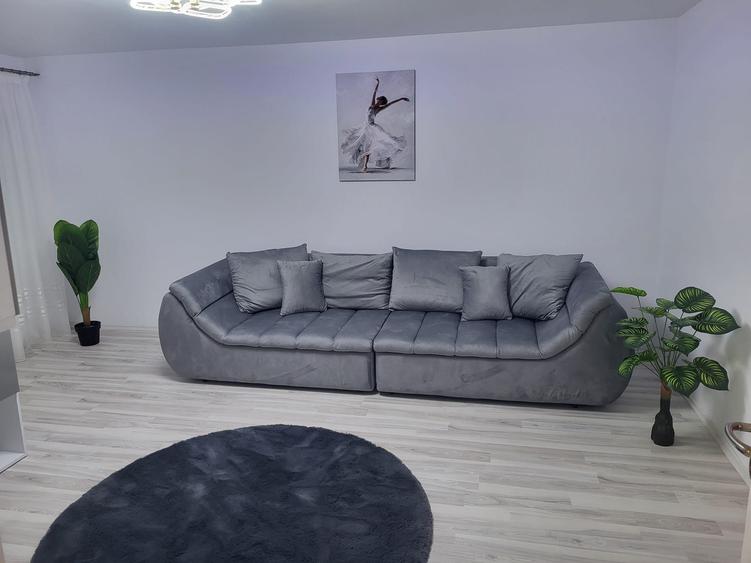 Apartament cu 2 camere decomandat în Uiești