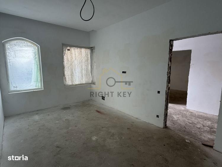 Casă cu 4 camere cu Teren 500 Mp în Dragomirești-Vale