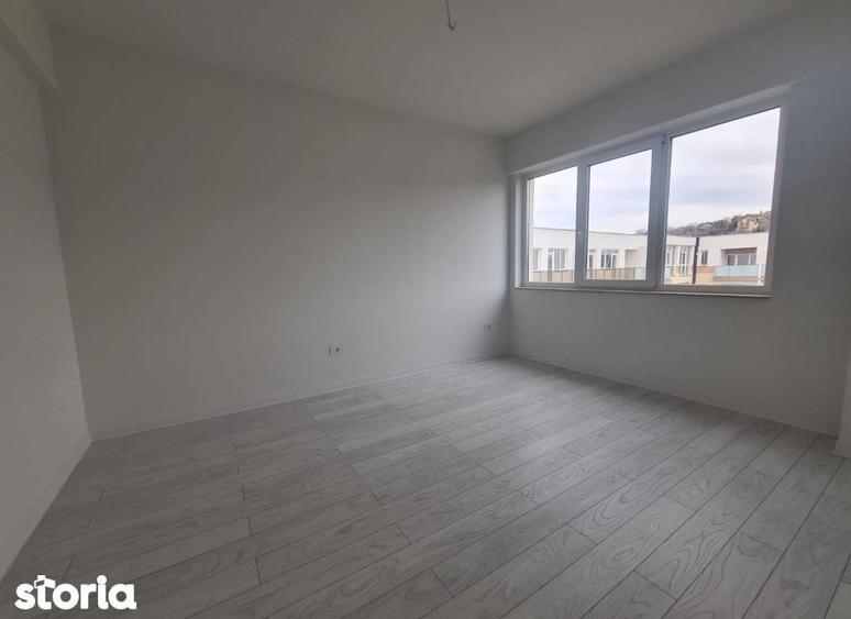 Apartament cu 2 camere decomandat în Bucium