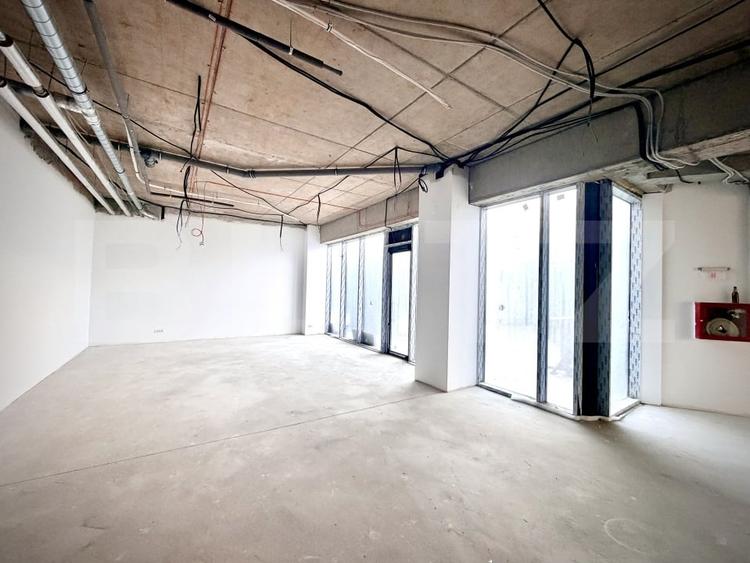 Spațiu comercial, de 109 mp, în Central