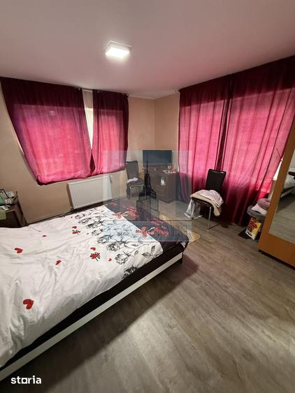 Casă cu 6 camere cu Teren 730 Mp în Dâmbul Morii