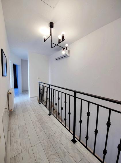 Casă cu 4 camere cu Teren 500 Mp în Ghiroda