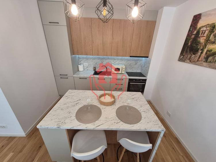 Apartament cu 2 camere semidecomandat, mobilat în Băneasa