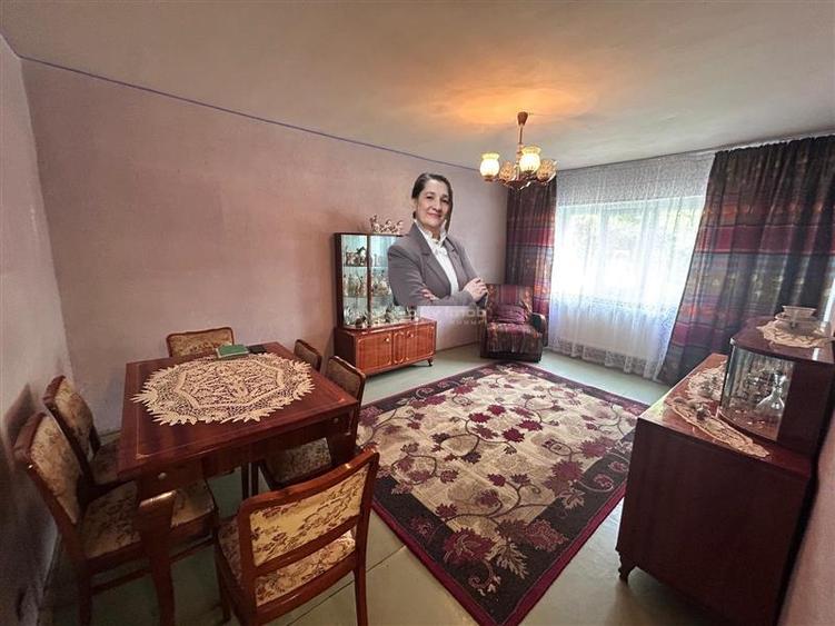 Apartament cu 2 camere decomandat în Moroasa 2