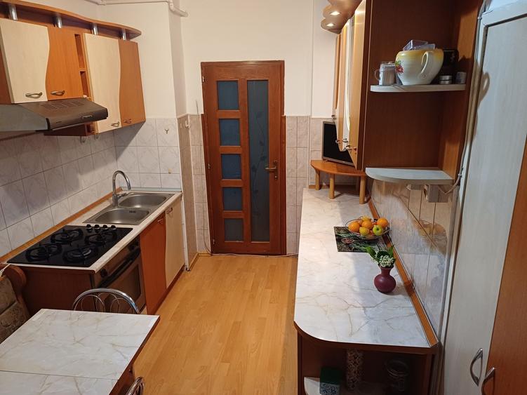 Apartament 3 camere decomandat | Proaspat zugravit | Zona Nicolae Iorga - 5