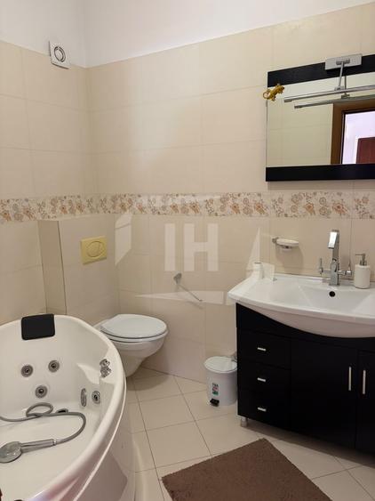 Apartament cu 2 camere semidecomandat, mobilat în Bună Ziua