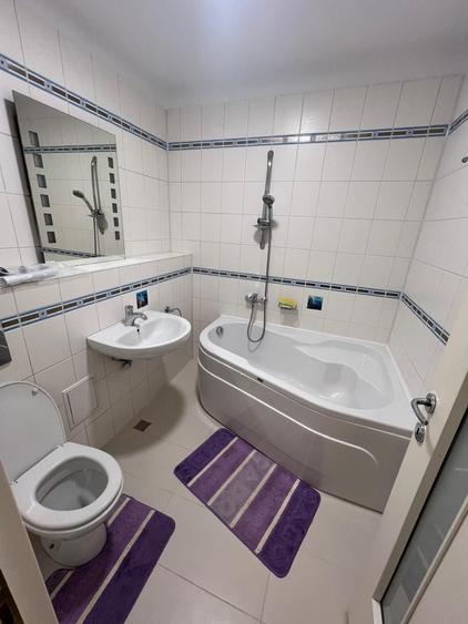 Apartament cu 2 camere în Frații Golești