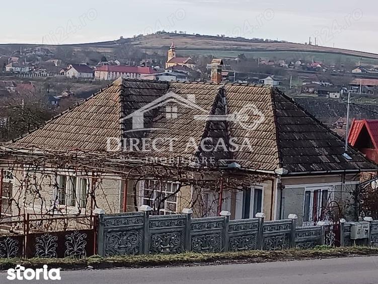 Casă cu Teren 15000 Mp în Central