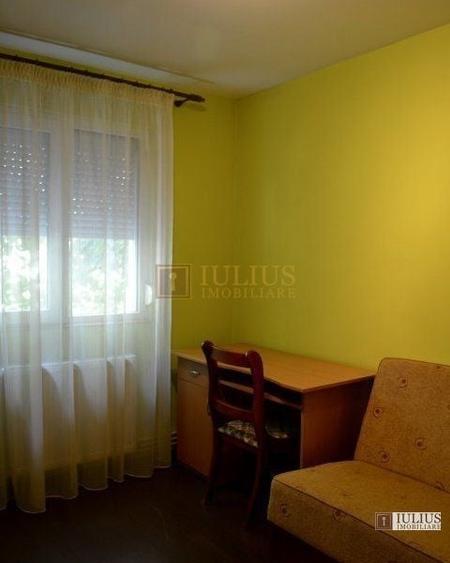 Apartament cu 3 camere semidecomandat, mobilat în Circumvalațiunii