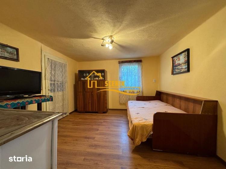 Casă cu 3 camere cu Teren 385 Mp în Bran