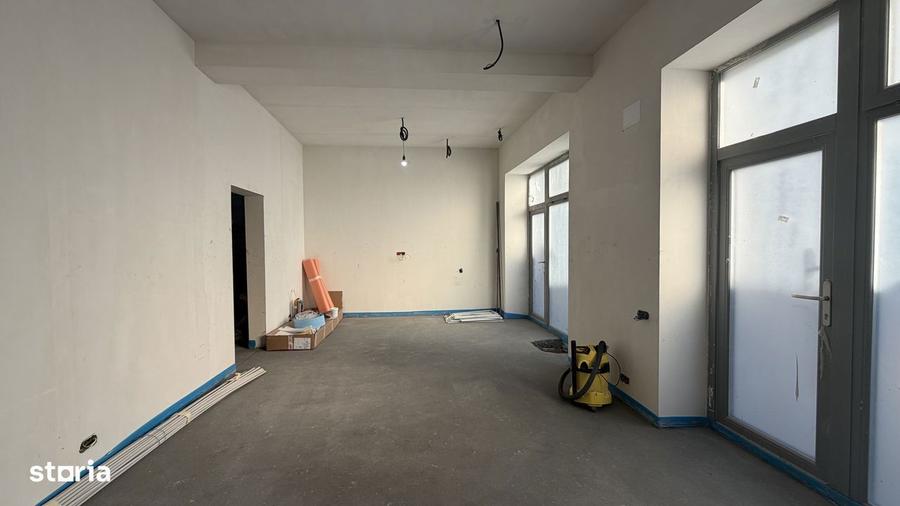 Spațiu comercial, de 77.66 mp, în Eminescu
