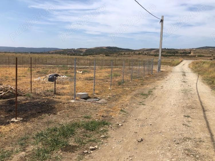 Teren de 500 mp, în Central