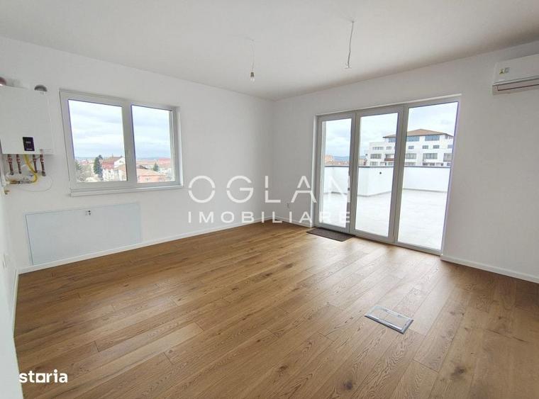 Apartament cu 4 camere în Șelimbăr