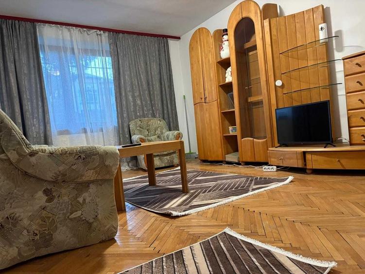 Apartament cu 2 camere decomandat în Fălticeni