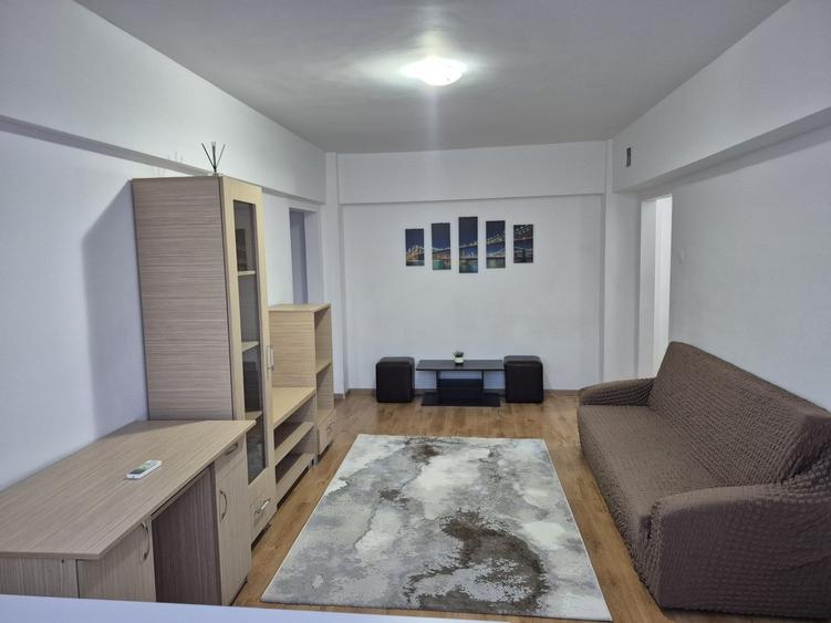 Apartament cu 2 camere semidecomandat în Crângași