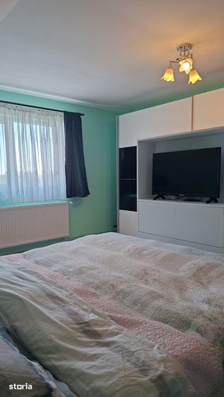 Casă cu 5 camere decomandat cu Teren 780 Mp în Săcălaz