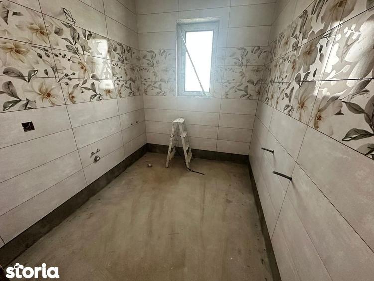Casă cu 4 camere cu Teren 130 Mp în Central