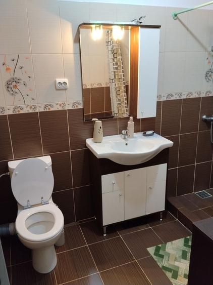 Apartament cu 2 camere decomandat în Florești