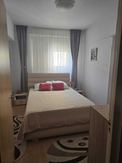 Apartament cu 2 camere decomandat în Doamna Ghica