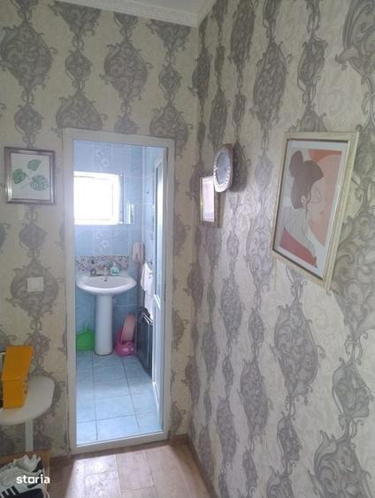 Garsonieră în Titan