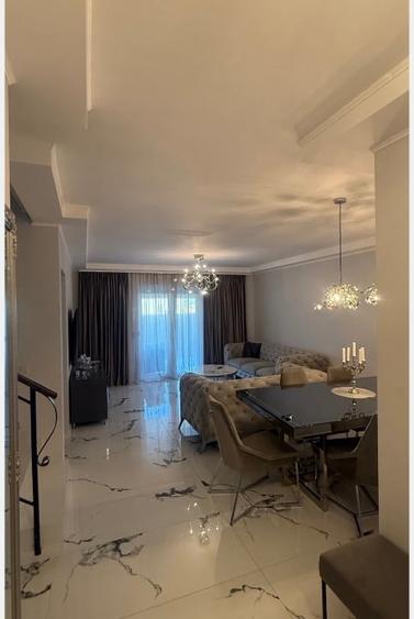 Duplex cu 5 camere cu Canalizare în Moșnița Veche