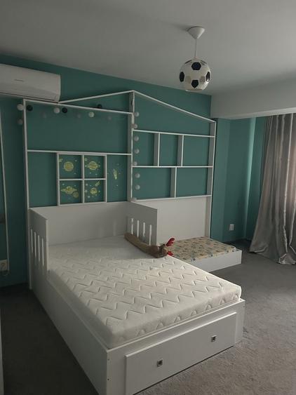 Casă cu 4 camere cu Teren 250 Mp în Domnești