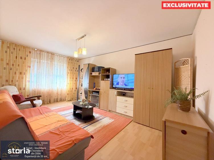 Apartament cu 2 camere în Micro 17