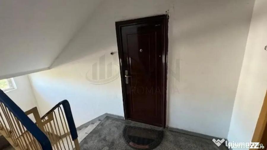 Apartament cu 3 camere semidecomandat în Colentina