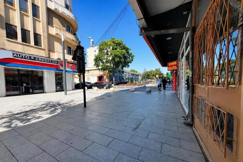Spațiu comercial, de 23 mp, în Central