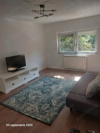 Apartament cu 2 camere decomandat în Lunei