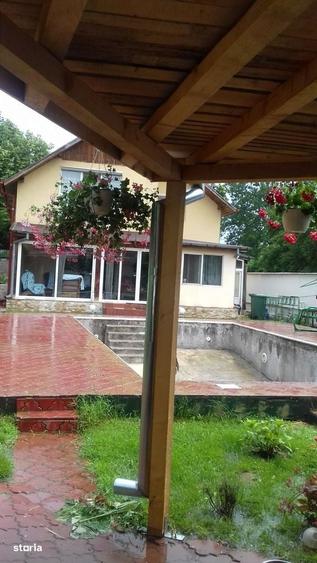 Casă cu 4 camere cu Teren 3077 Mp în Snagov