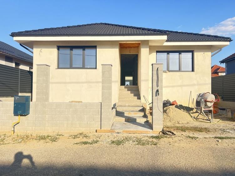Casă cu 4 camere în Cihei