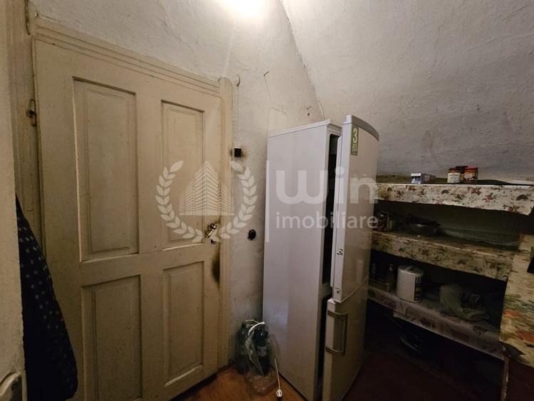 Casă individuală cu 3 camere cu Canalizare în Dâmbul Rotund
