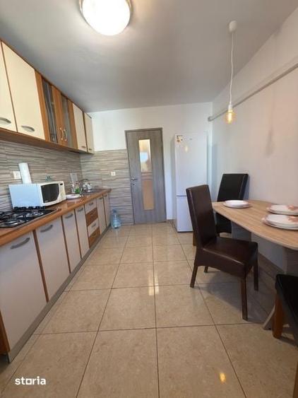 Apartament cu 3 camere în Central