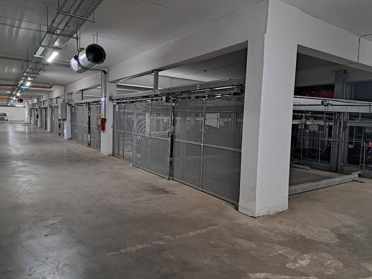 Apartament cu 2 camere decomandat în Lujerului