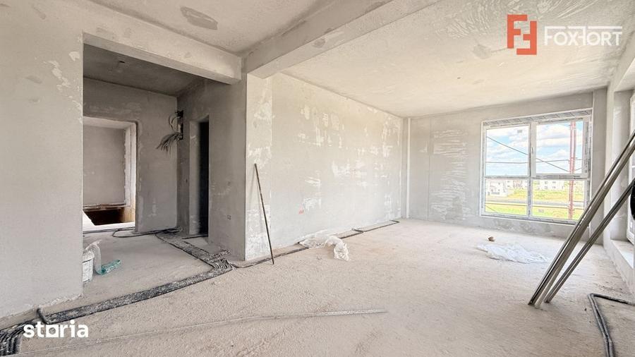 Apartament cu 2 camere semidecomandat în Moșnița Nouă