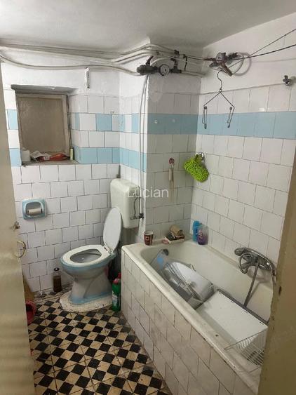 Proprietar, Vand pe Take Ionescu apartament 2 camere,56.5 mp,Demisol Inalt,91.500 E Neg