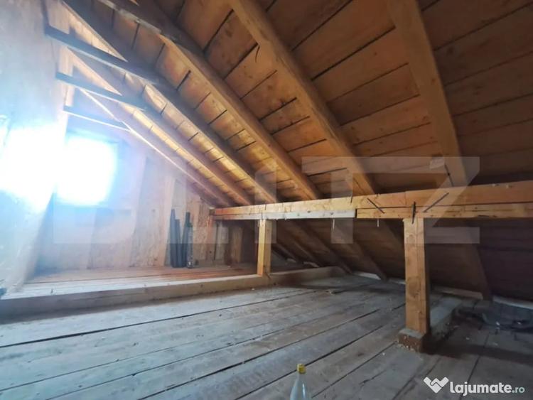 Casă cu 4 camere cu Teren 250 Mp în Tărlungeni